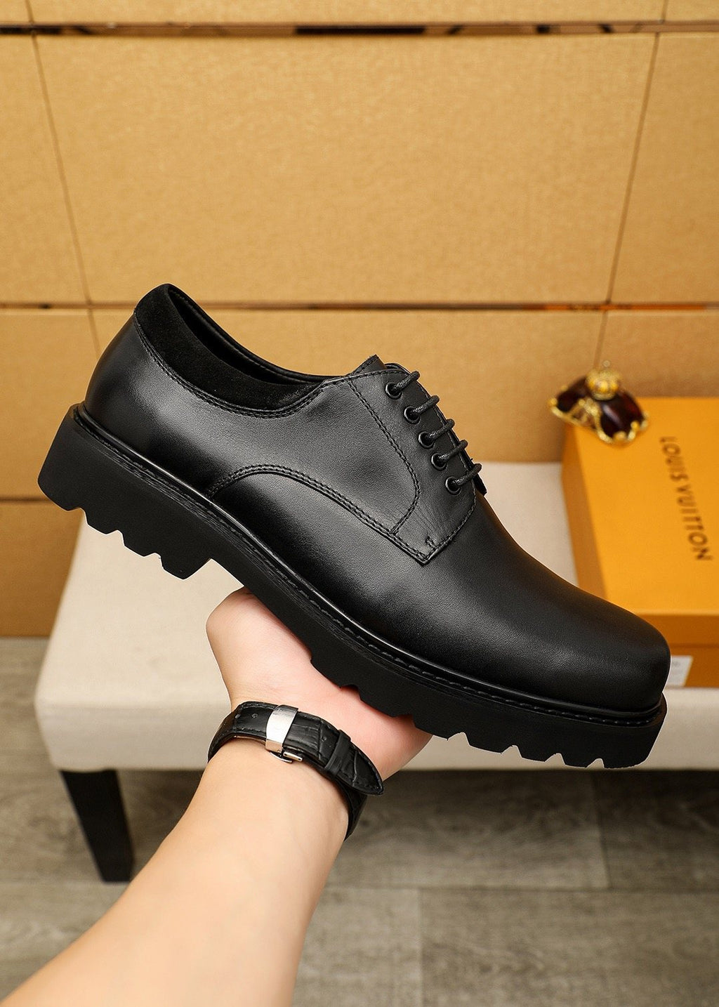 Louis Vuitton Black Lace-Up Business Shoes