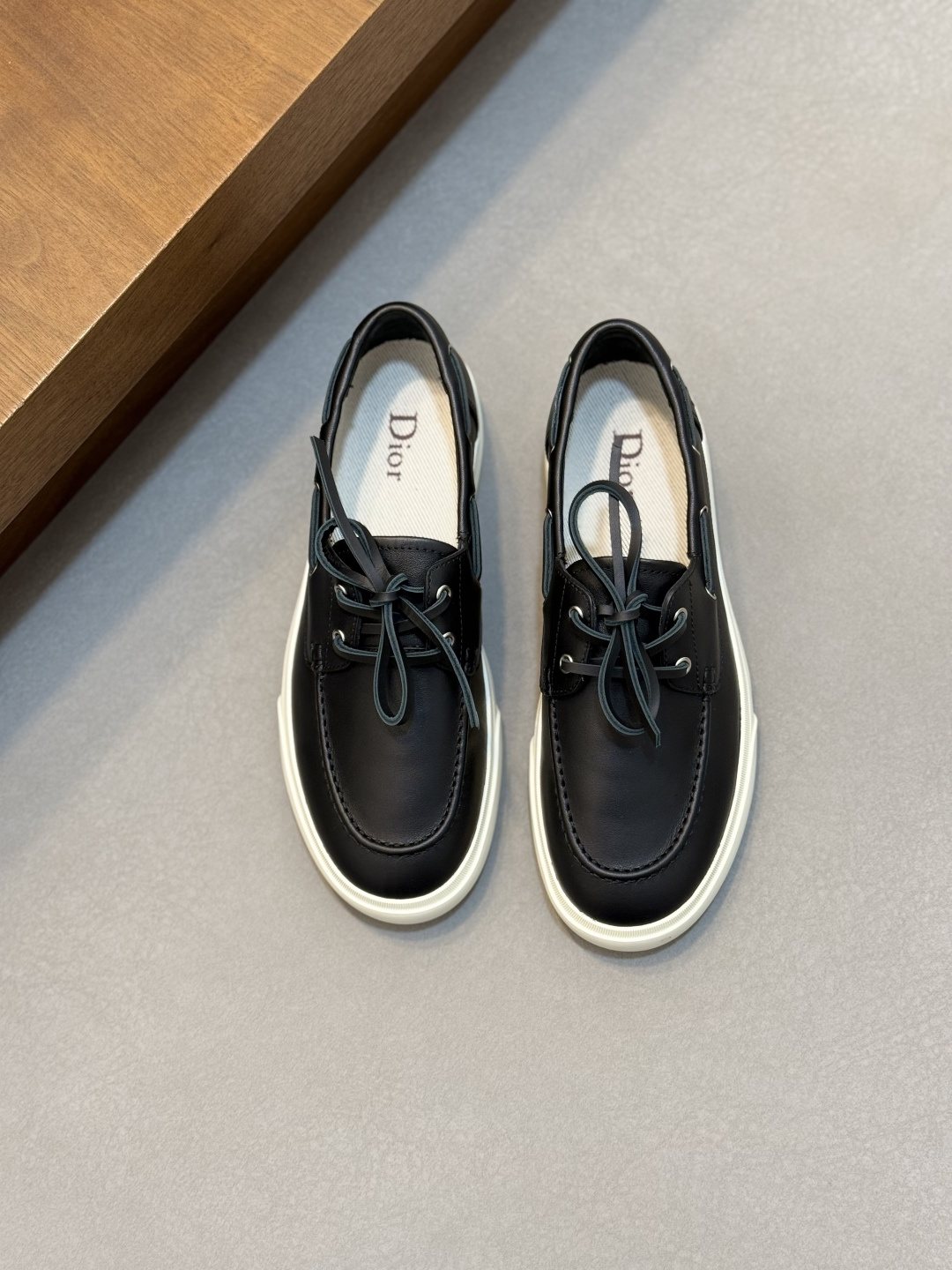 Dior Men's Contrast-Trim Lace-Up Casual Shoes