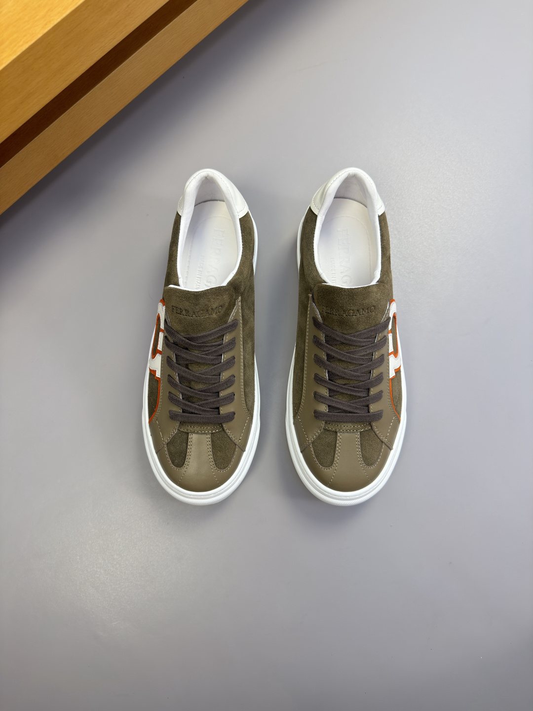 Ferragamo Low-Top Sneakers