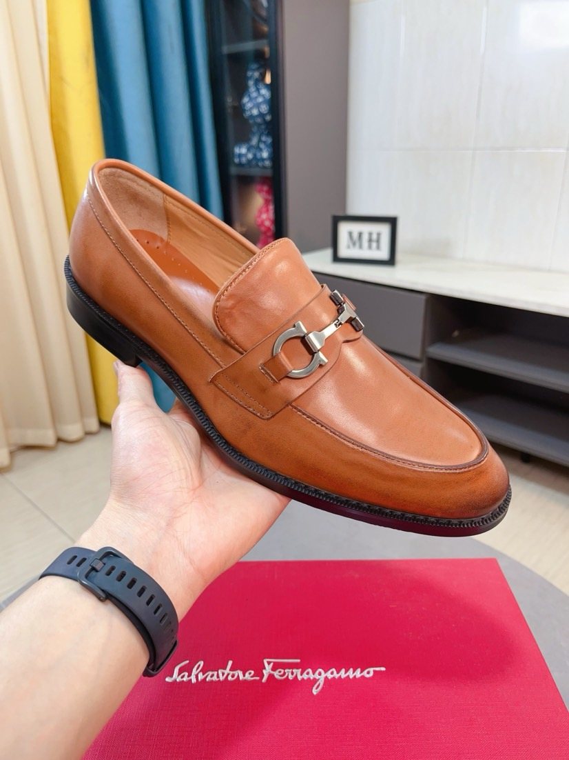 Ferragamo Men's Bit Loafers - Apron-Toe Styling