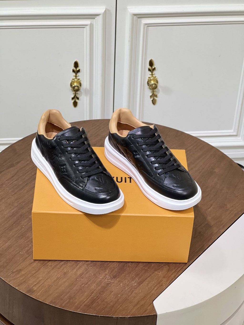 Louis Vuitton Beverly Hills Low-Top Sneakers