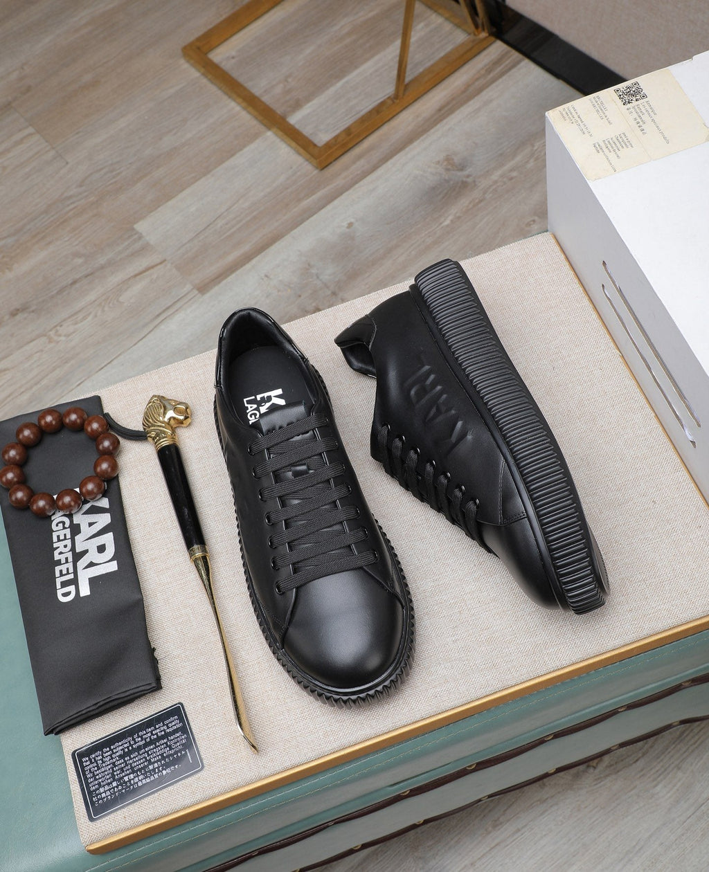 Karl Lagerfeld Embossed Logo Low-Top Sneakers
